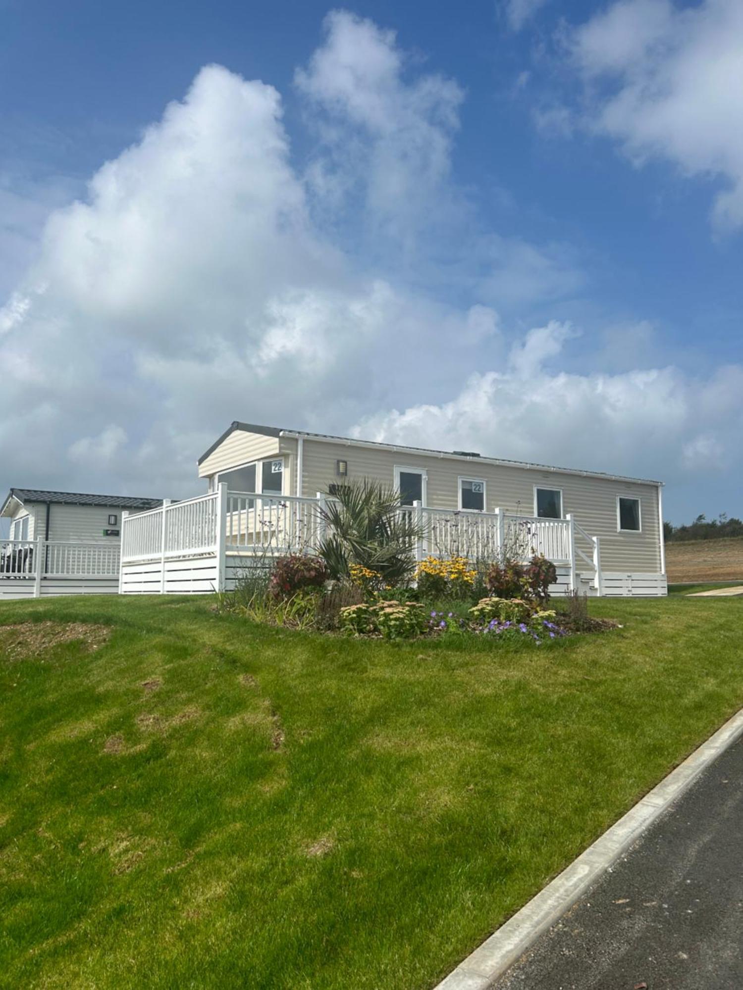 דירות 22 Stowford Gardens קומב מרטין מראה חיצוני תמונה