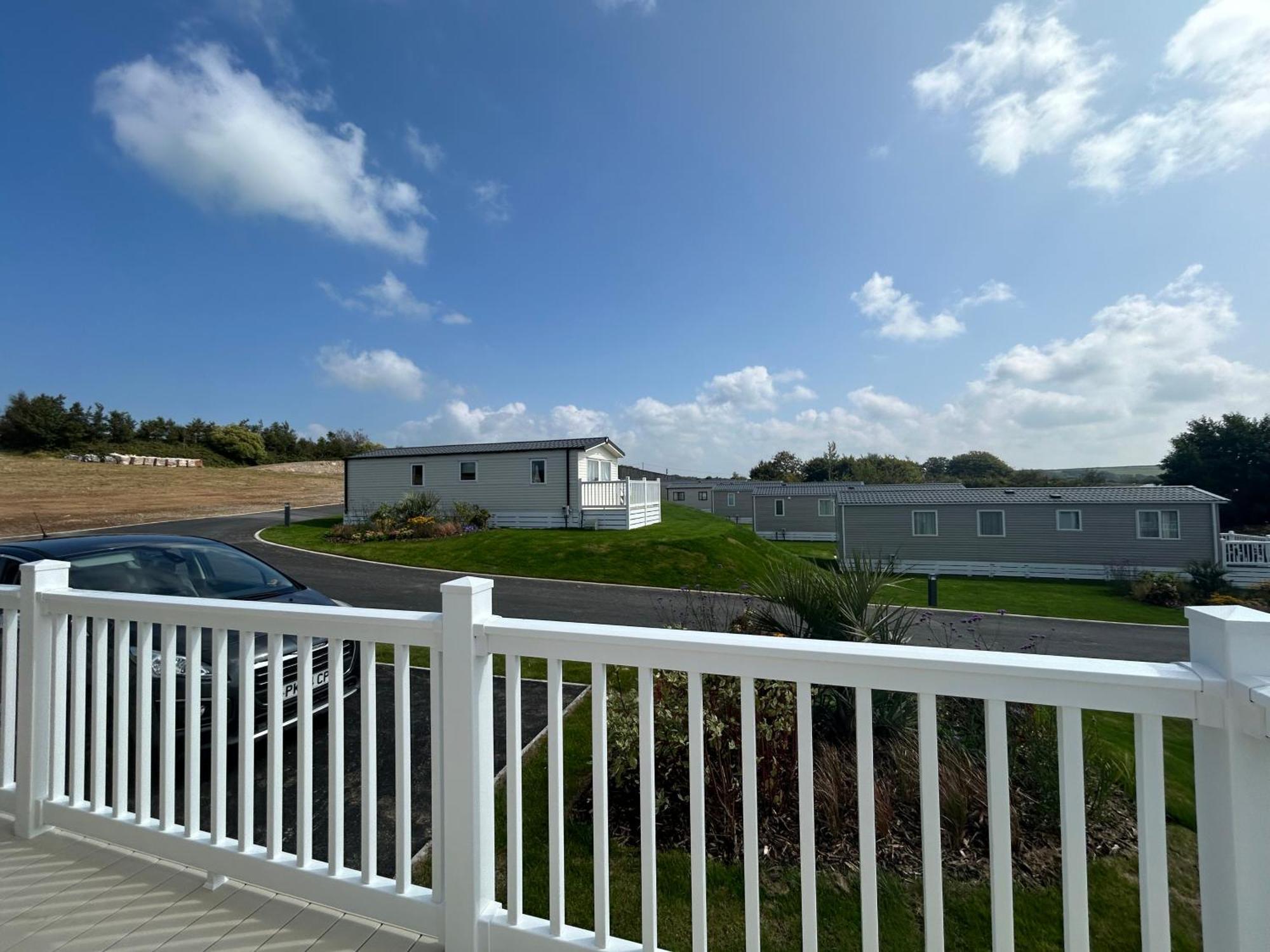 דירות 22 Stowford Gardens קומב מרטין מראה חיצוני תמונה